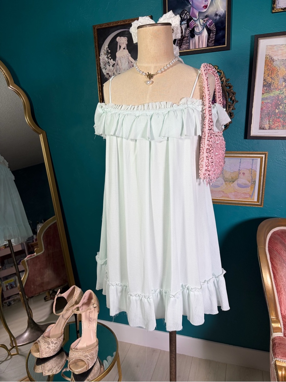 Kimchi Blue Powder Blue Ruffle Cold Shoulder Dress Sabrina Carpenter Size M
